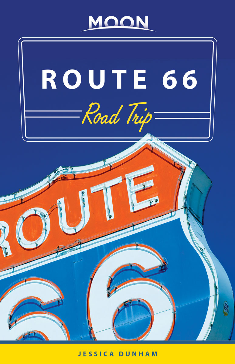 Moon Route 66 Road Trip Travel Guide - ROAD TRIP USA